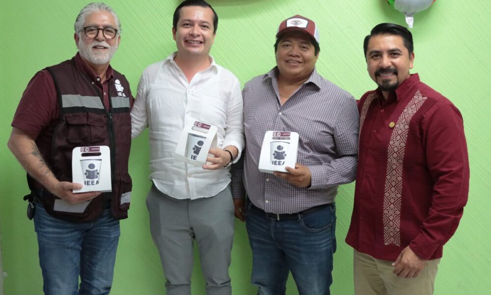 FIRMA DE CONVENIO DE COLABORACIÓN ENTRE EL INSTITUTO ESTATAL DE LA EDUCACIÓN PARA LOS ADULTOS Y LA SECRETARÍA DE DESARROLLO AGROPECUARIO