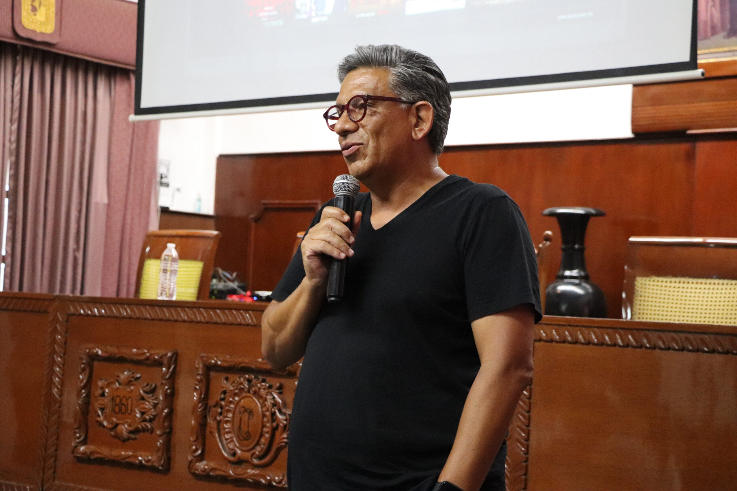 ORGANIZA SECTUR PLÁTICA PARA ESTUDIANTES CON PRODUCTORES DE CINE