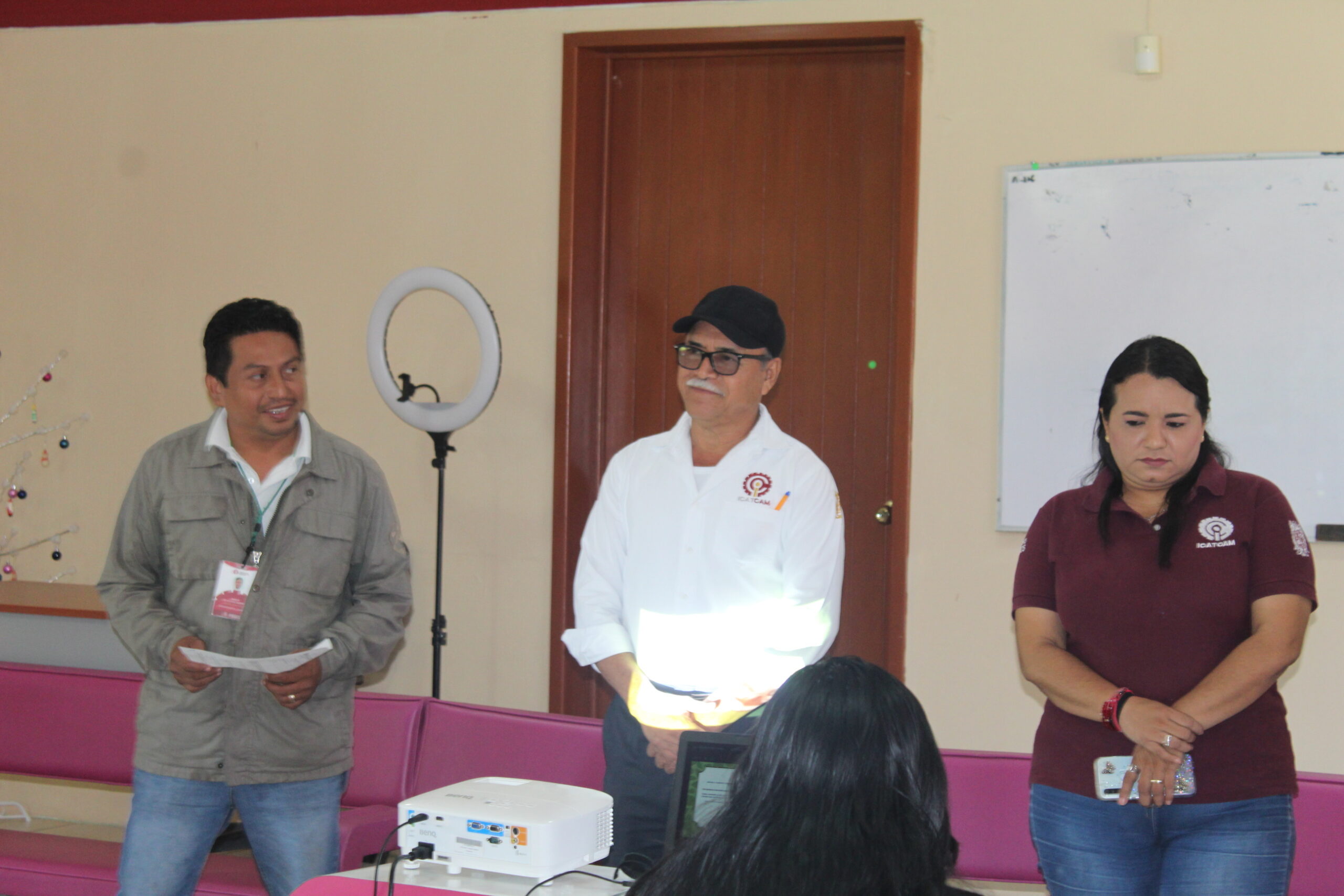 APERTURA DE LOS CURSOS "RUTAS DE APRENDIZAJE" EN ESTILISMO EN EL ICAT PLANTEL CANDELARIA
