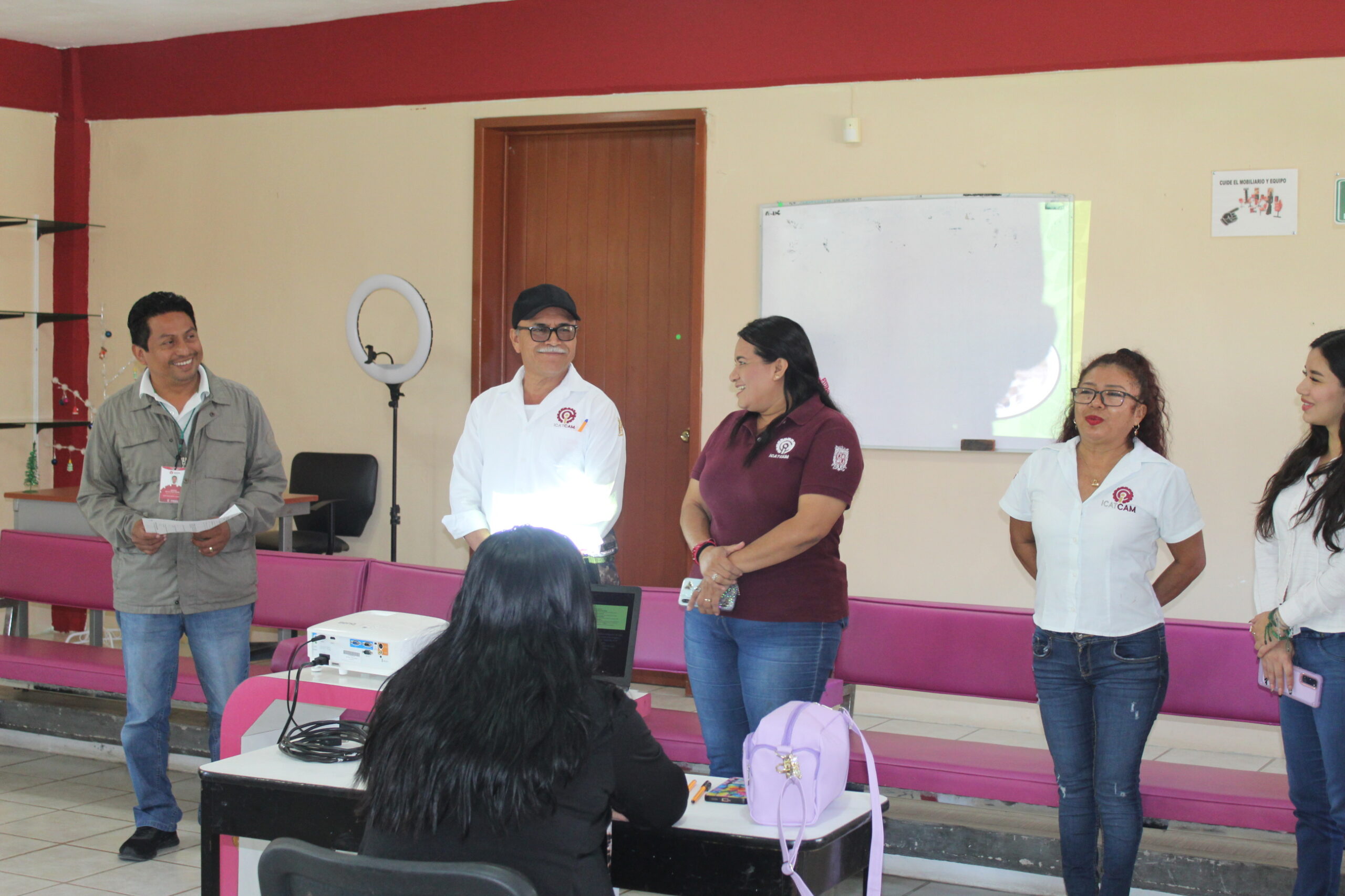 APERTURA DE LOS CURSOS "RUTAS DE APRENDIZAJE" EN ESTILISMO EN EL ICAT PLANTEL CANDELARIA