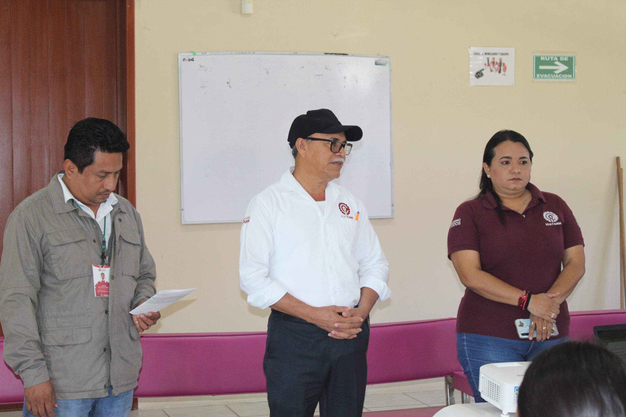 APERTURA DE LOS CURSOS "RUTAS DE APRENDIZAJE" EN ESTILISMO EN EL ICAT PLANTEL CANDELARIA