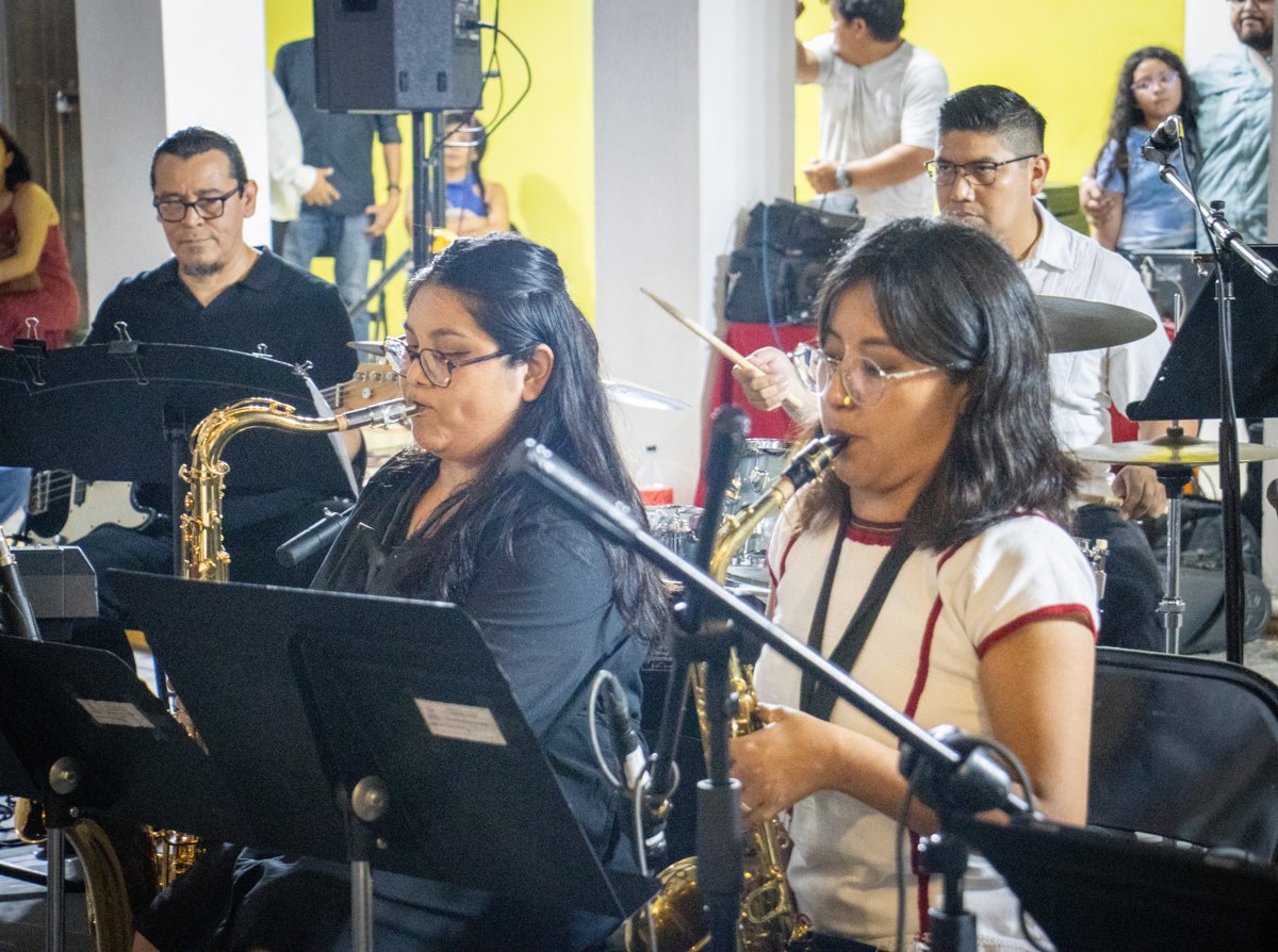 INSTITUTO DE CULTURA Y ARTES PRESENTA A LA BIG BAND DE JAZZ CAMPECHE EN EL CENTRO HISTÓRICO DE LA CIUDAD