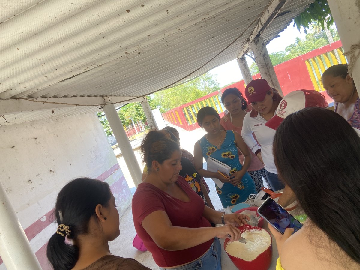 SUPERVISIÓN DEL ICAT ACCIÓN MÓVIL PALIZADA A CURSOS DE REPOSTERÍA EN LA COMUNIDAD DE SAN EDUARDO DE ESTE MUNICIPIO