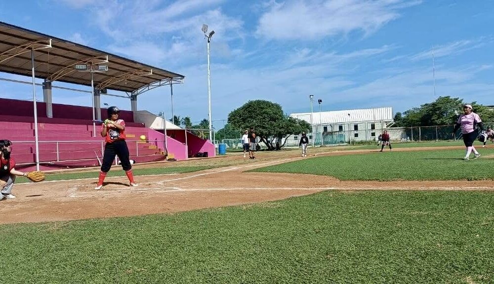 CONVOCAN A TRYOUT DE SÓFTBOL AMBAS RAMAS, EL VIERNES 14 DE FEBRERO