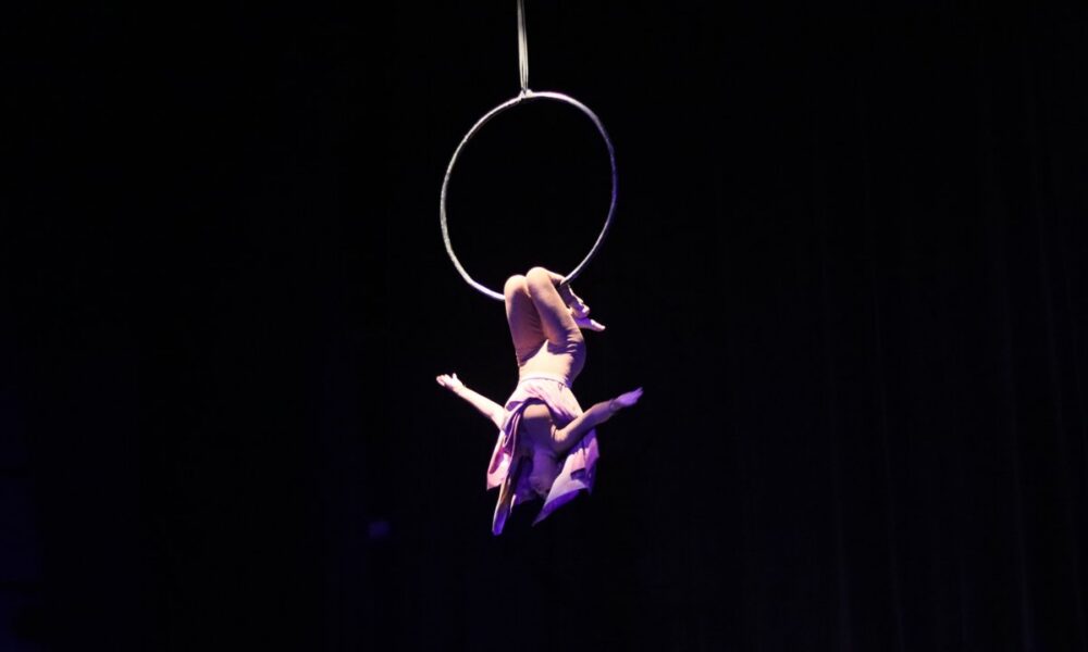 EXITOSA CLAUSURA SEMESTRAL DE TALLERES DE DANZA EN EL CENTRO CULTURAL "EL CLAUSTRO"