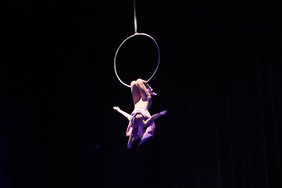 EXITOSA CLAUSURA SEMESTRAL DE TALLERES DE DANZA EN EL CENTRO CULTURAL "EL CLAUSTRO"