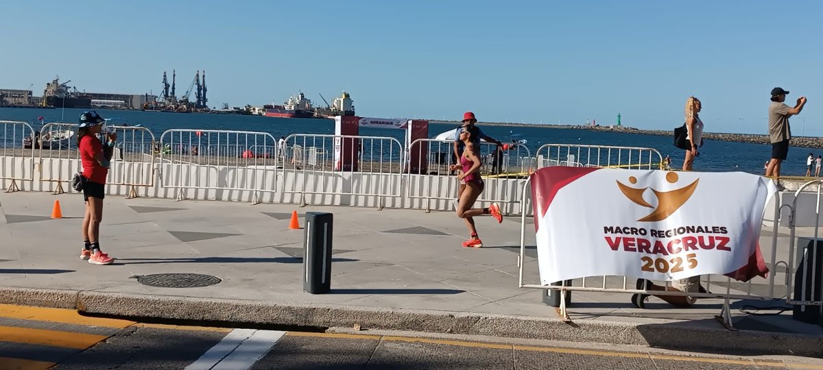 SEIS CAMPECHANOS CLASIFICAN A OLIMPIADA NACIONAL EN MACRORREGIONAL DE TRIATLÓN EN VERACRUZ