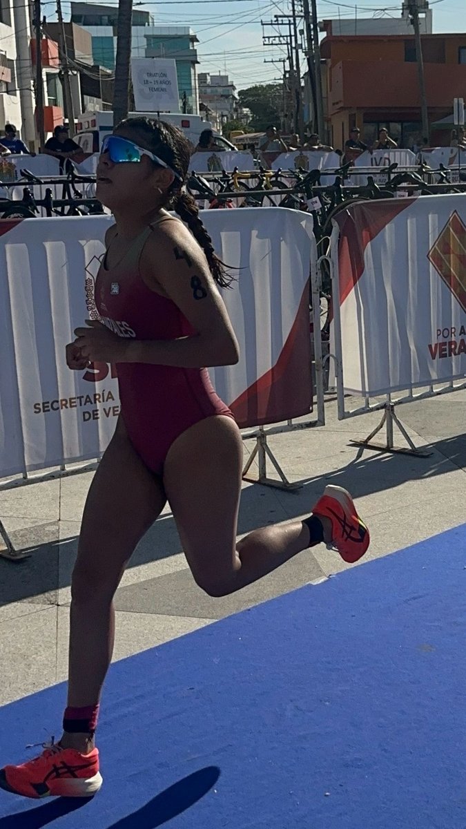 SEIS CAMPECHANOS CLASIFICAN A OLIMPIADA NACIONAL EN MACRORREGIONAL DE TRIATLÓN EN VERACRUZ