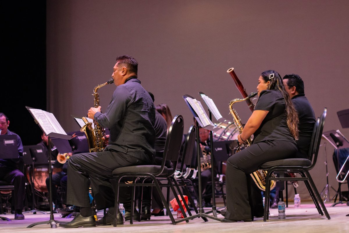 TEATRO TORO SE LLENA DE EL ENCANTO DEL VALS