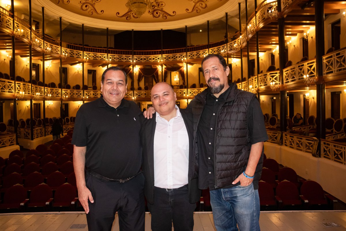TEATRO TORO SE LLENA DE EL ENCANTO DEL VALS