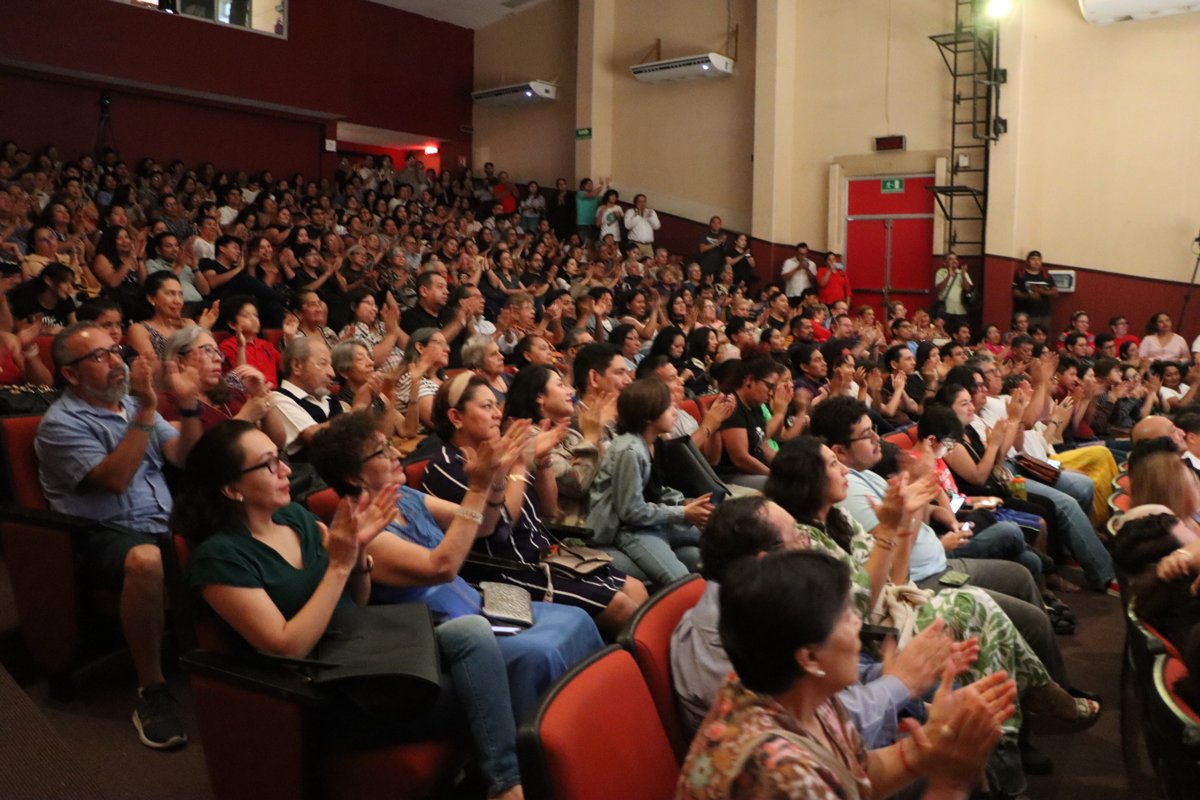 BAILARÍN CAMPECHANO CON TRAYECTORIA INTERNACIONAL DIRIGIÓ TALLER DE DANZA CLÁSICA EN EL CENTRO CULTURAL “EL CLAUSTRO”