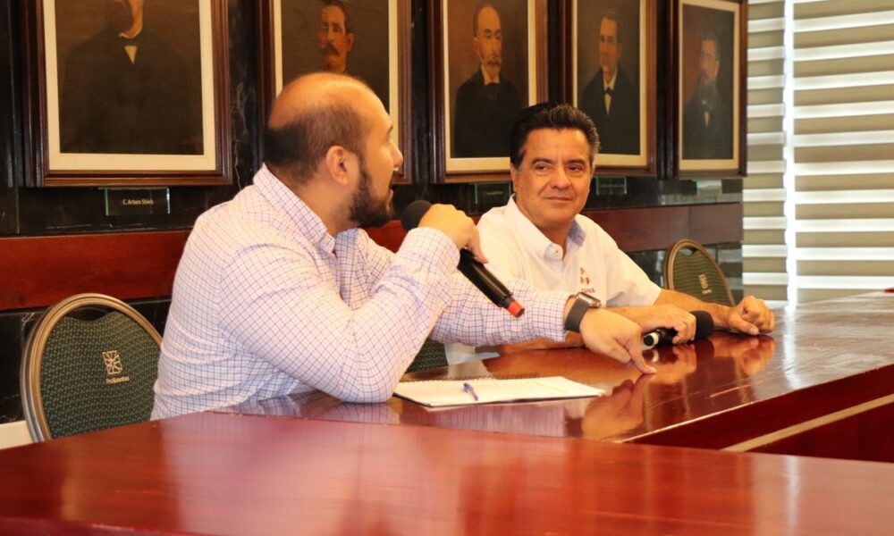 EN CALAKMUL ¡SI HAY AGUA!