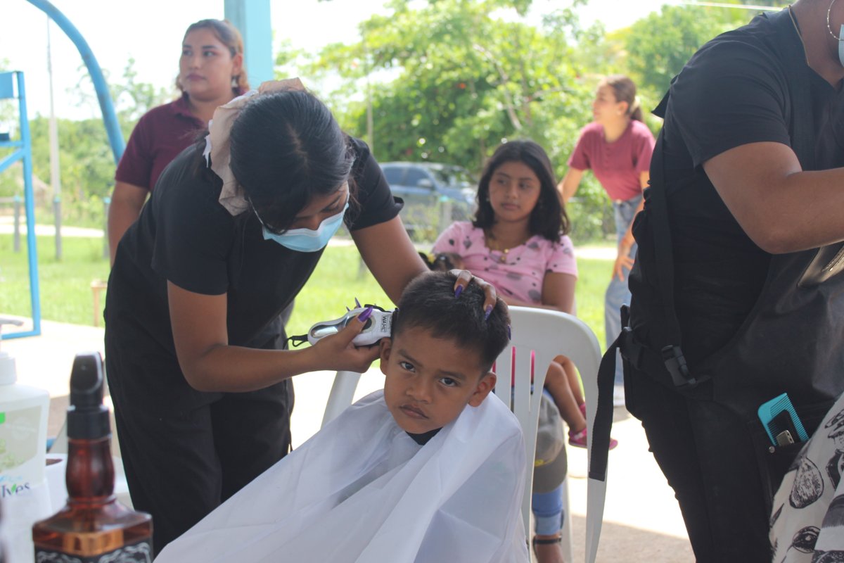 ICAT PLANTEL CANDELARIA PARTICIPÓ EN LA FERIA DE “LA SALUD EN TU BARRIO 2025” EN EL MUNICIPIO