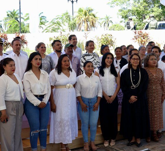 MTRA. KARLA BEATRIZ CHUC ESTRELLA ASISTE AL 165 ANIVERSARIO DEL CONGRESO CONSTITUYENTE DE CAMPECHE