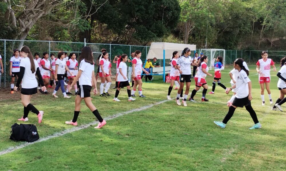 CAMPECHE SE LLEVA LAS DOS CATEGORÍAS DEL ESTATAL DE FUTBOL VARONIL