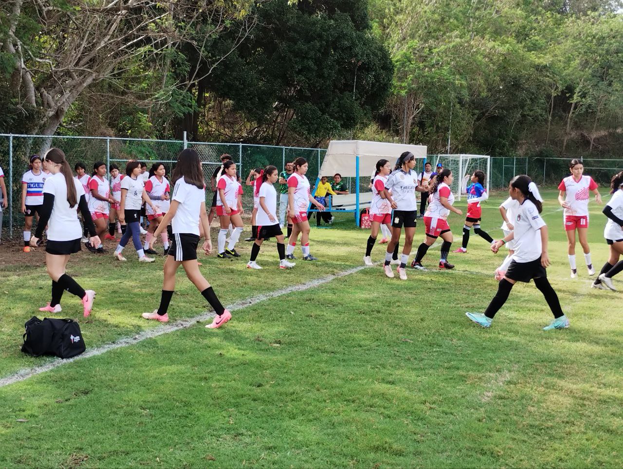 CAMPECHE SE LLEVA LAS DOS CATEGORÍAS DEL ESTATAL DE FUTBOL VARONIL