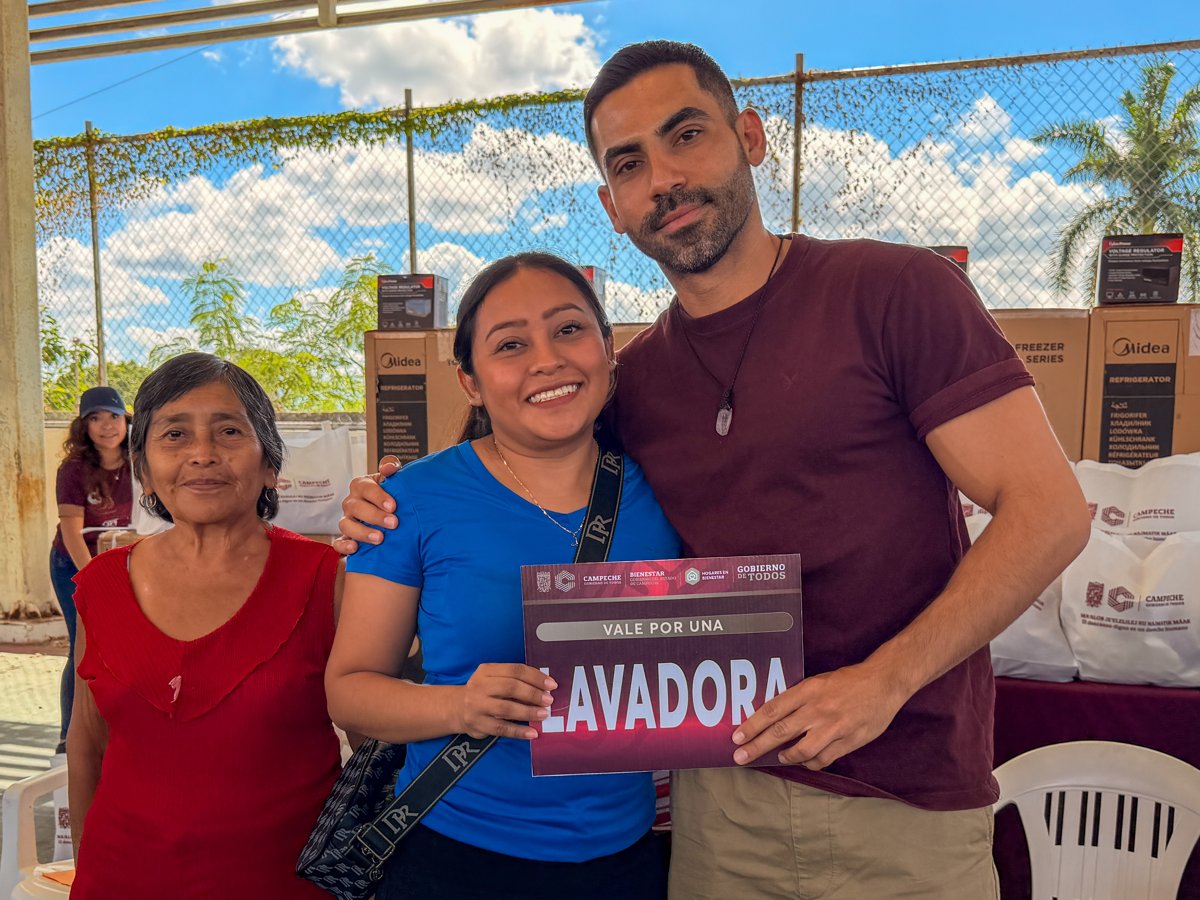 BIENESTAR APOYA A FAMILIAS DE LA COLONIA LEOVIGILDO GÓMEZ