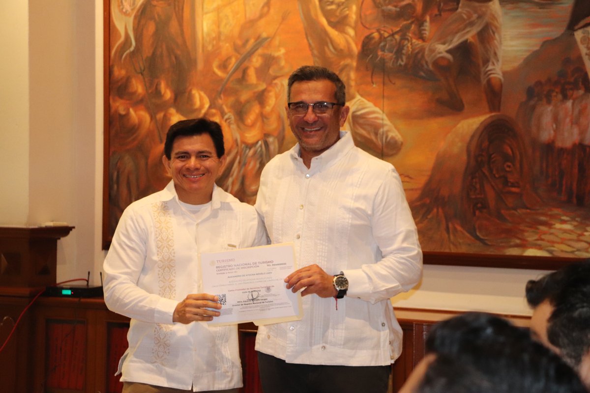 RECONOCEN A 40 EMPRESAS POR SU COMPROMISO CON LA CALIDAD TURÍSTICA EN CAMPECHE