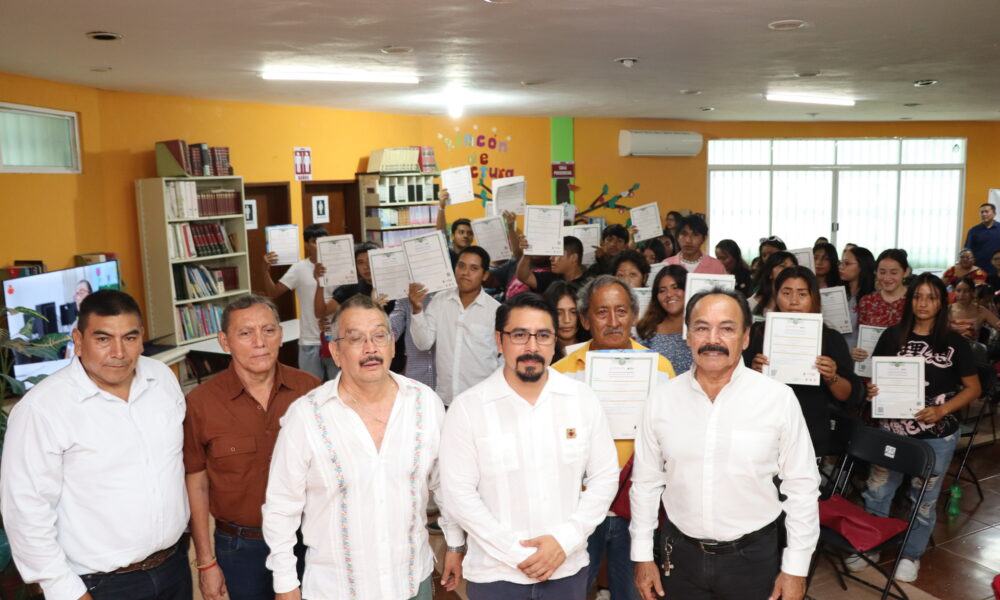 IEEA REALIZA ENTREGA MASIVA DE CERTIFICADOS DE ALFABETIZACIÓN Y EDUCACIÓN BÁSICA