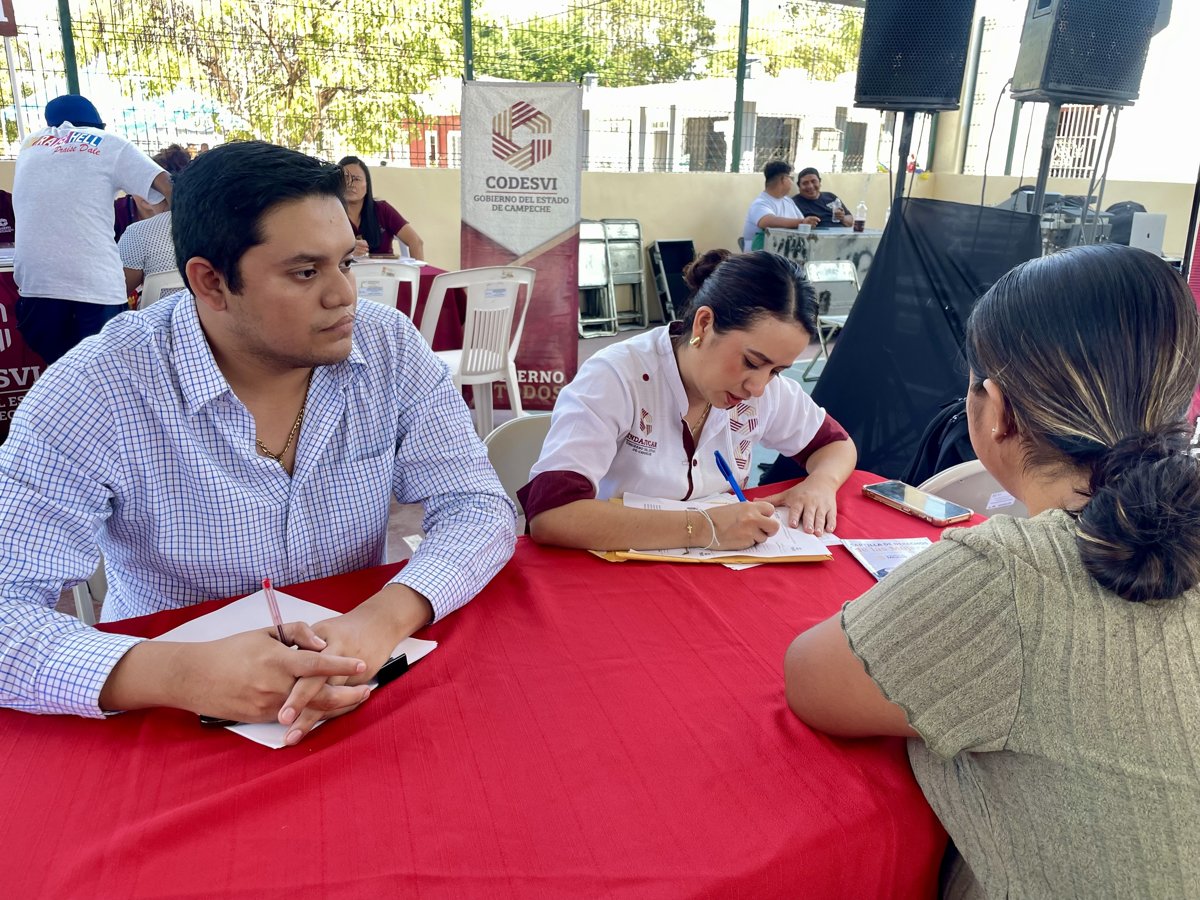 GIRA DE TRABAJO EN LA H. JUNTA MUNICIPAL DE SIHOCHAC, CHAMPOTÓN