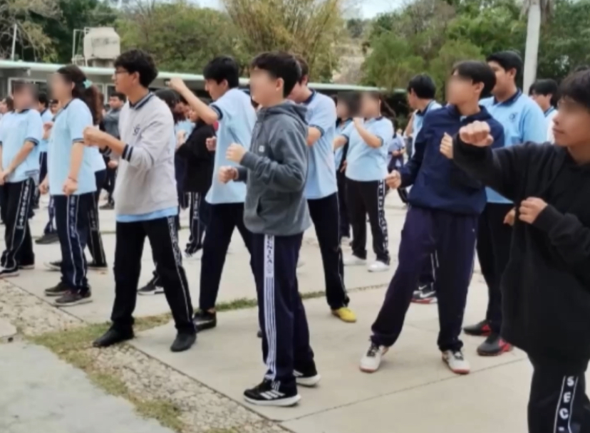 PRIMARIA JUAN ESCUTIA Y SECUNDARIA TÉCNICA #1 SE SUMAN A LA GRAN CLASE DE BOXEO