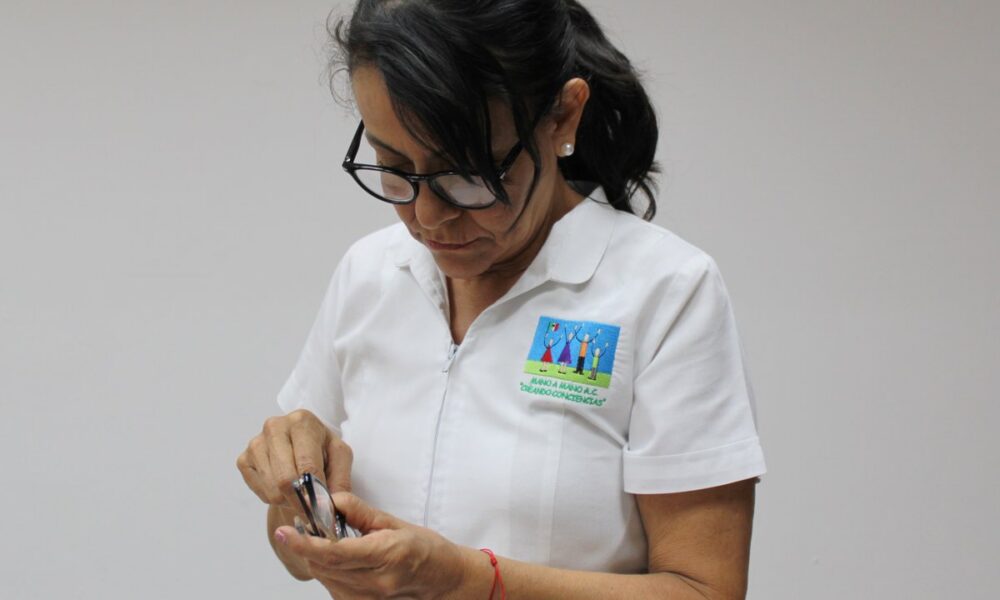 IMEC Y LA ASOCIACIÓN CIVIL MANO A MANO A.C., BENEFICIAN A MUJERES EN LA CAMPAÑA “SALUD VISUAL PARA TODAS”