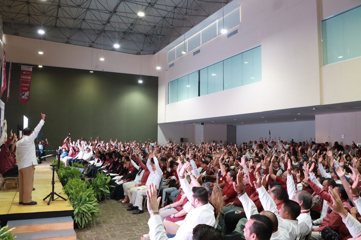 FIRMA GOBIERNO DE CAMPECHE CONVENIO CON INEA POR LA ALFABETIZACIÓN DEL ESTADO