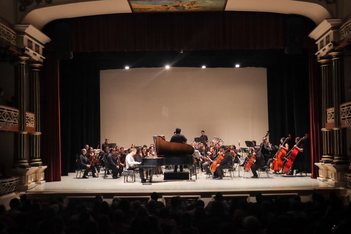 LA ORQUESTA SINFÓNICA DE CAMPECHE CONQUISTA CON UN PROGRAMA DEDICADO A MAURICE RAVEL