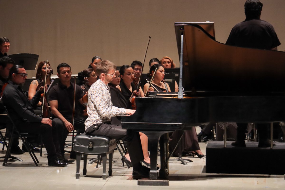LA ORQUESTA SINFÓNICA DE CAMPECHE CONQUISTA CON UN PROGRAMA DEDICADO A MAURICE RAVEL