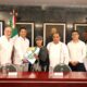 VICECÓNSUL DE GUATEMALA ENTREGA BANDERA DE SU PAÍS A LA APCEC