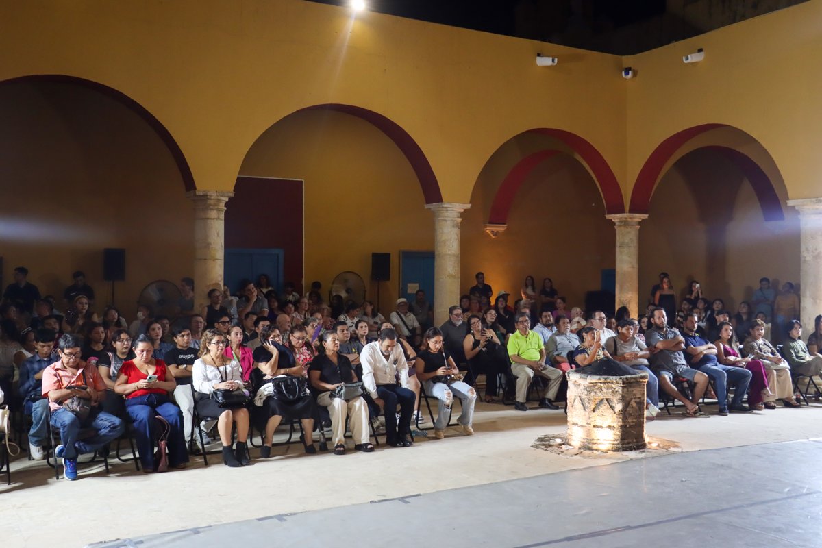 EL CENTRO CULTURAL "EL CLAUSTRO" CELEBRÓ EL FESTIVAL DE LA VIDA Y LA MUERTE