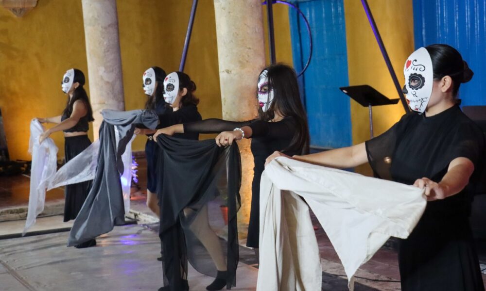EL CENTRO CULTURAL "EL CLAUSTRO" CELEBRÓ EL FESTIVAL DE LA VIDA Y LA MUERTE