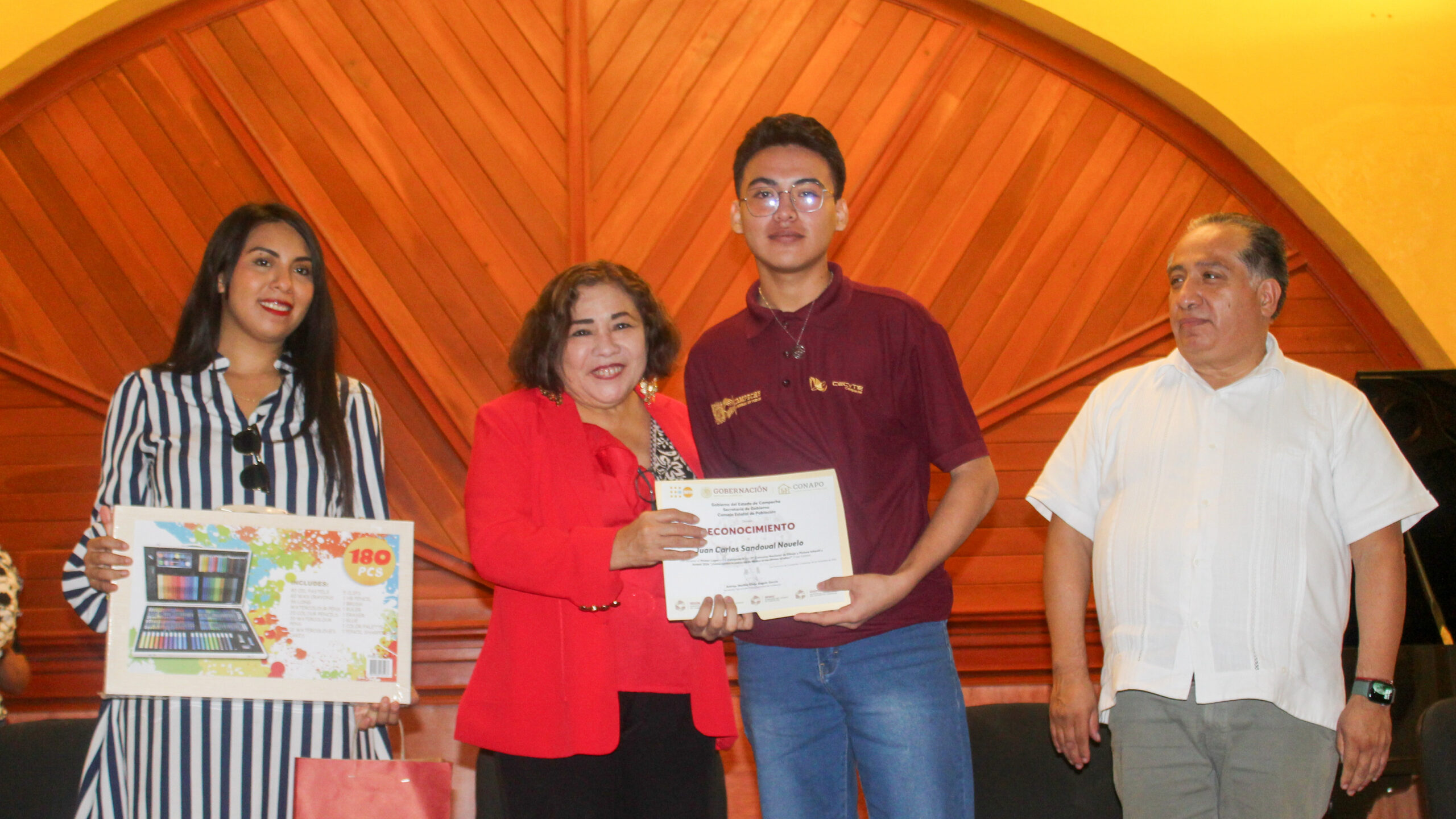 PREMIAN A GANADORES DE LA FASE ESTATAL DEL 31º. CONCURSO NACIONAL DE DIBUJO Y PINTURA INFANTIL Y JUVENIL 2024