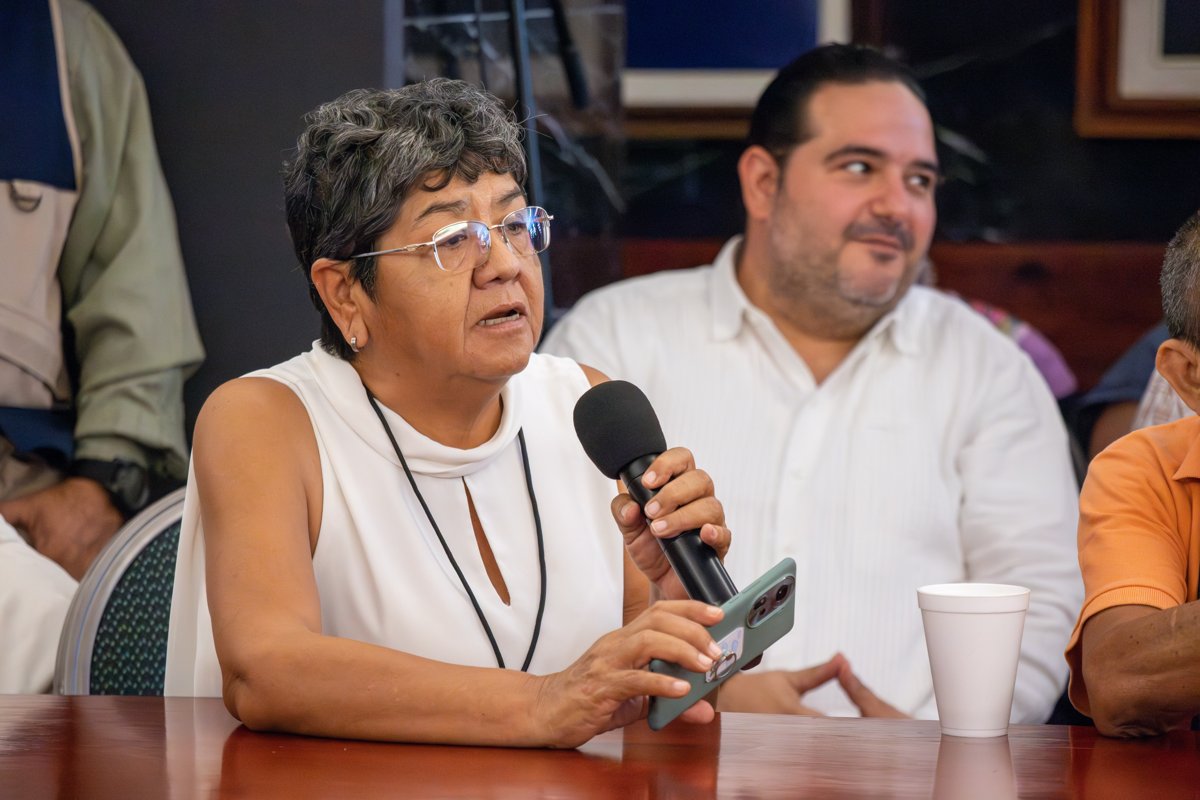 LIZ HERNÁNDEZ: “LISTA PARA TRABAJAR CON AMOR Y COMPROMISO POR CAMPECHE JUNTO A LA GOBERNADORA LAYDA SANSORES”