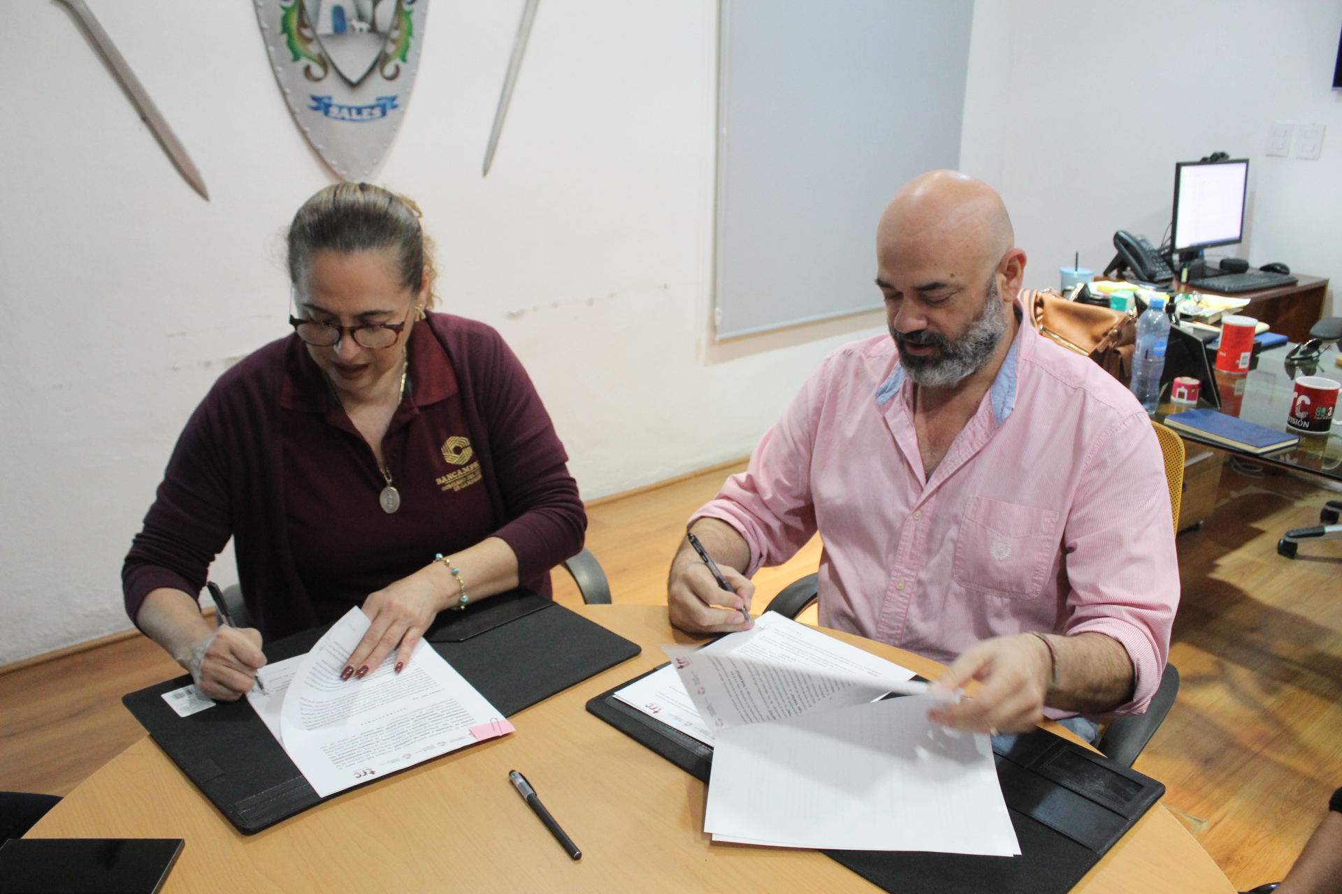 BANCAMPECHE RENUEVA CONVENIO DE COLABORACIÓN CON TRC TELEVISIÓN