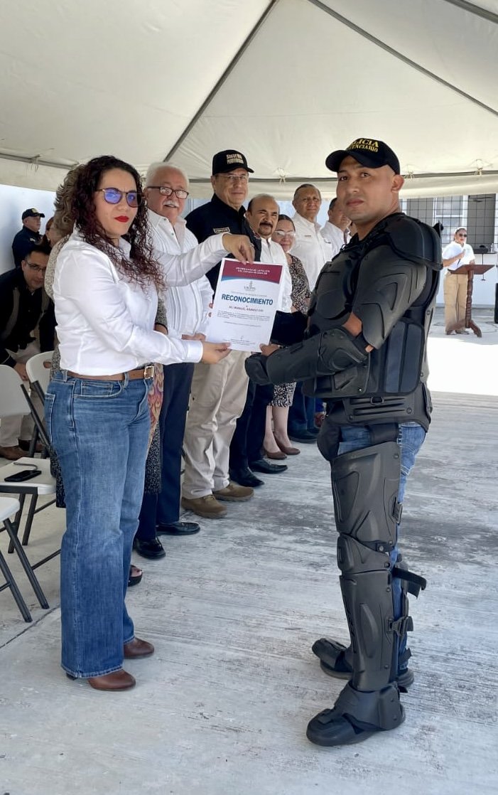 CLAUSURA DE LA TERCERA GENERACIÓN DE ASPIRANTES A POLICÍA CUSTODIO PENITENCIARIO