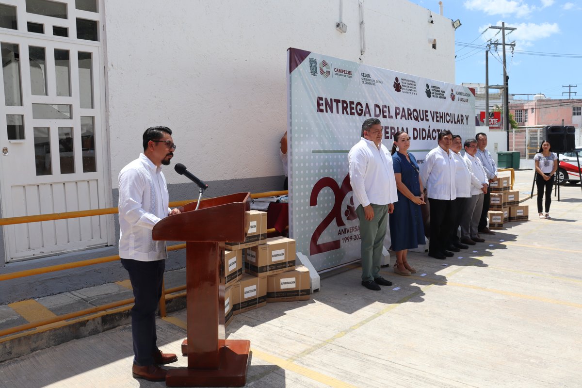 IEEA RECIBE PARQUE VEHICULAR PARA SUS OPERACIONES EDUCATIVAS