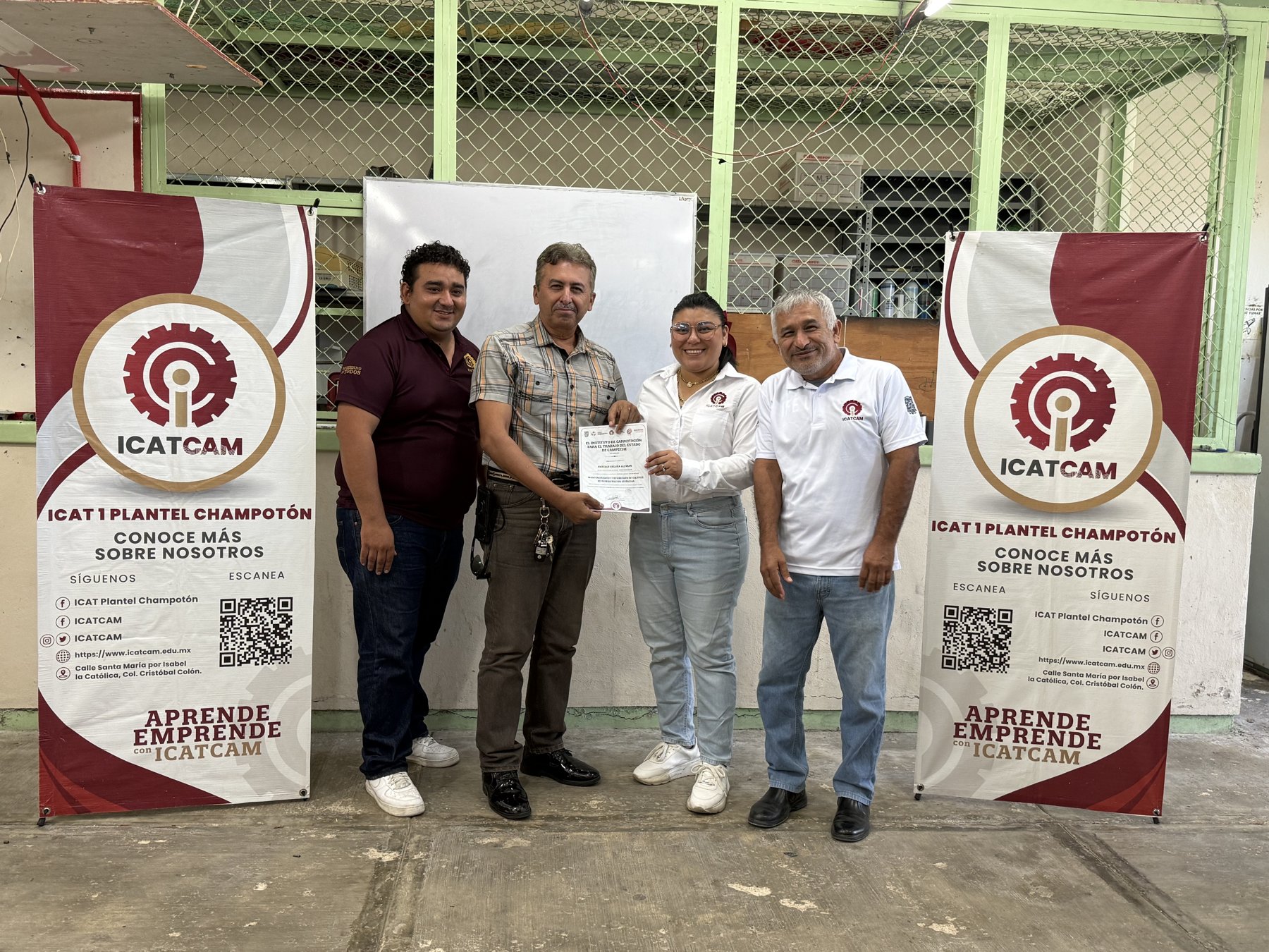 EL ICAT PLANTEL CHAMPOTÓN CELEBRA CON ÉXITO LA FINALIZACIÓN DE LOS CURSOS DE AIRE ACONDICIONADO, REFRIGERACIÓN Y ELECTRICIDAD