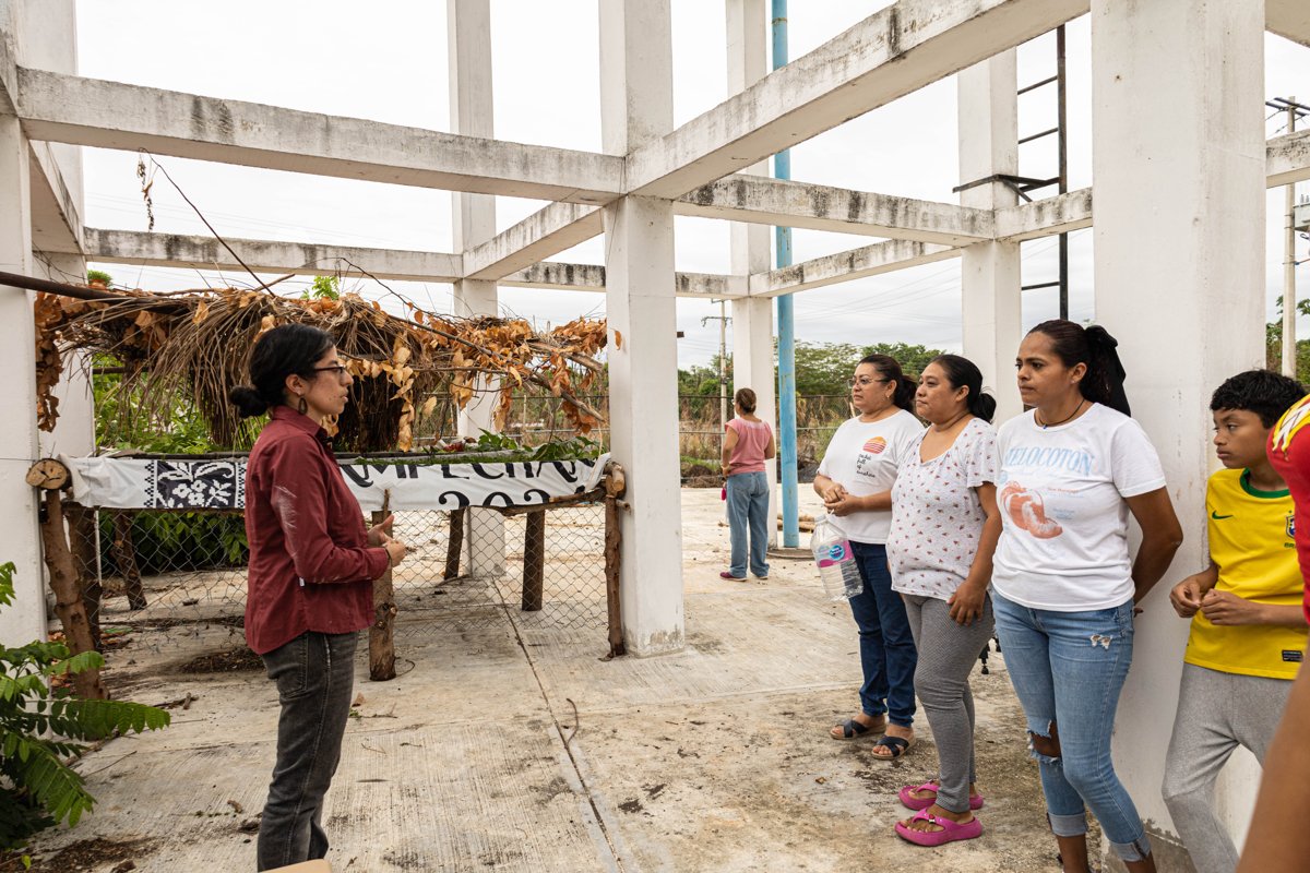 SEMABICCE LLEVA TALLER DE HUERTOS A LOS CDC DE CAMPECHE