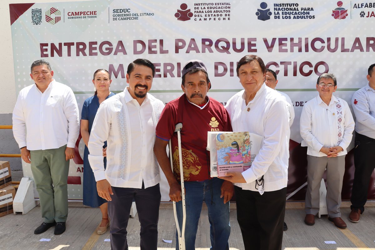 IEEA RECIBE PARQUE VEHICULAR PARA SUS OPERACIONES EDUCATIVAS