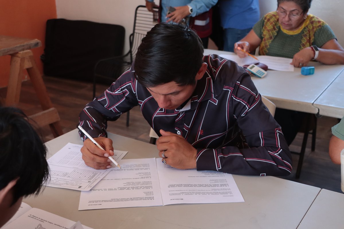 “APLICACIÓN DE EXÁMENES PARA ACREDITAR EDUCACIÓN BÁSICA DE PERSONAS JÓVENES Y ADULTAS DE 15 AÑOS O MÁS”