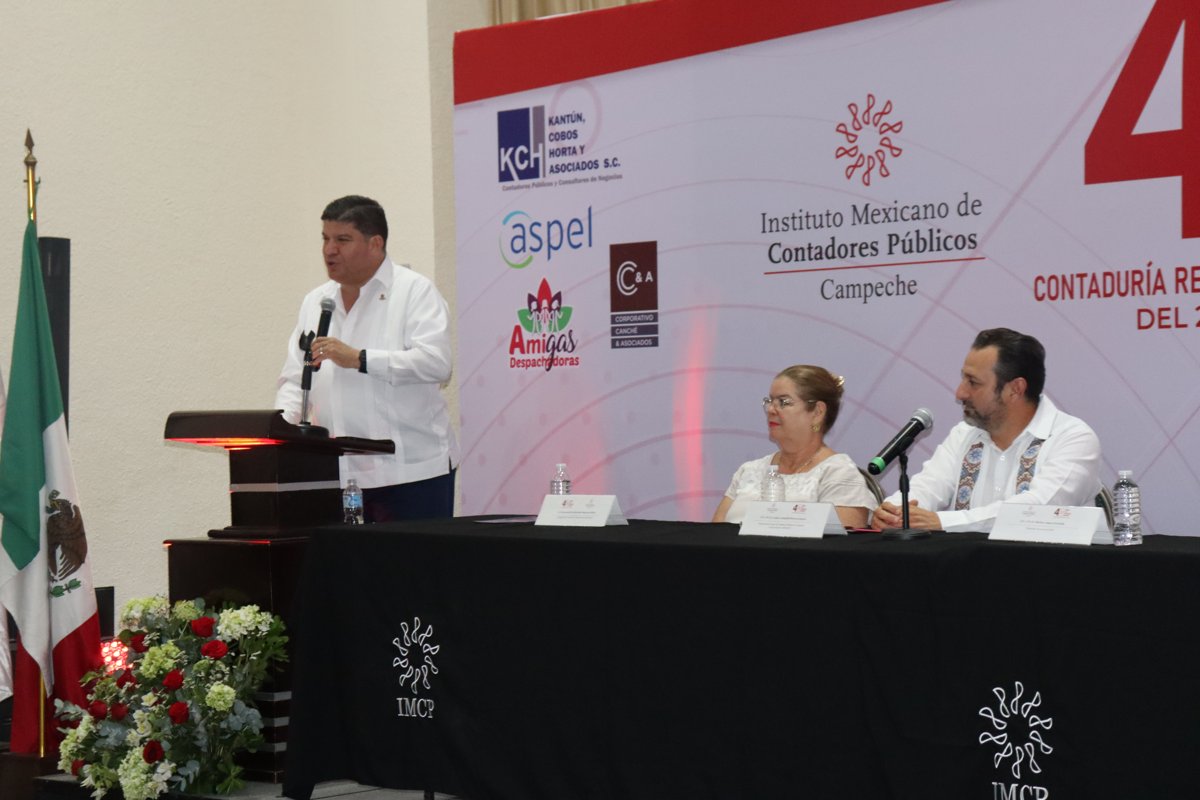INAUGURACIÓN DE LA 40ª SEMANA DE LA CONTADURÍA PÚBLICA EN CAMPECHE