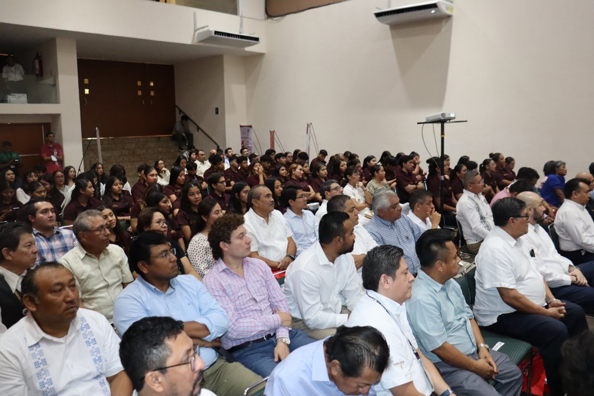 INAUGURACIÓN DE LA 40ª SEMANA DE LA CONTADURÍA PÚBLICA EN CAMPECHE
