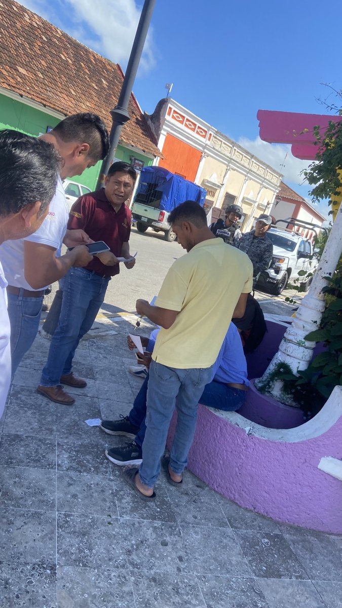 ICAT ACCIÓN MÓVIL PALIZADA REALIZÓ VOLANTEO PARA PROMOCIÓN DE CURSOS A IMPARTIR EN FEBRERO