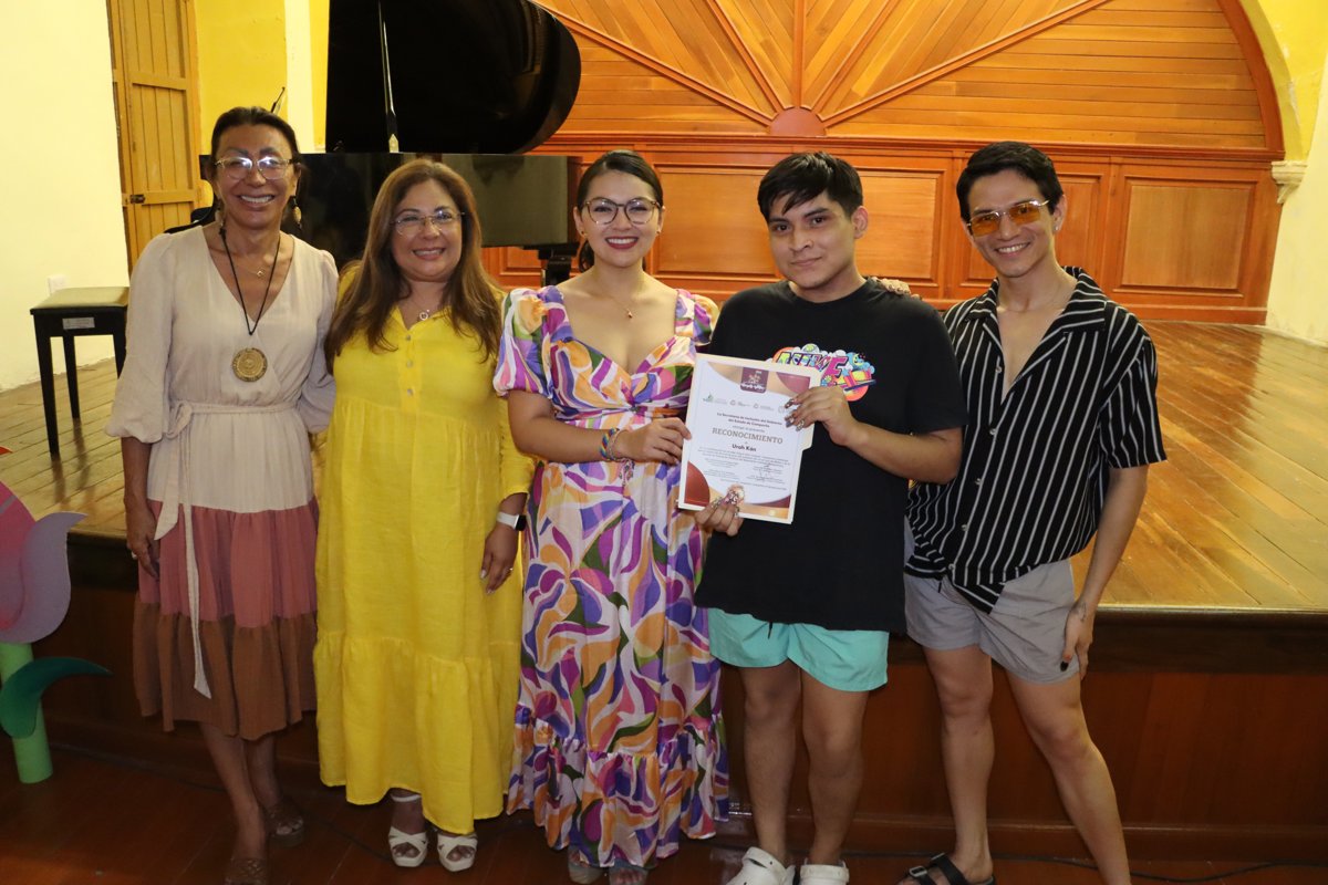 ARTE, IDENTIDAD Y ORGULLO: CONCLUYE CON ÉXITO EL TALLER DRAG “DRAG & ARTE EN MOVIMIENTO” EN EL MARCO DE LAS JORNADAS INTERINSTITUCIONALES DE LA INCLUSIÓN