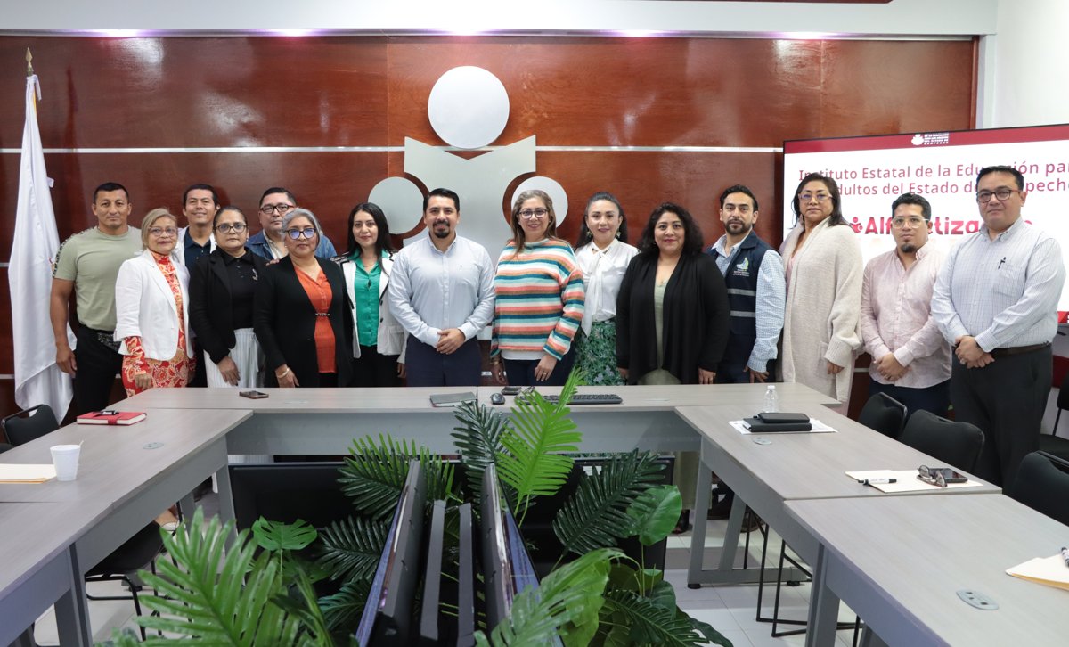 “EL IEEA Y DEPENDENCIAS ESTATALES SEGUIRÁN SUMANDO VOLUNTADES PARA ALFABETIZAR A MÁS PERSONAS EN CAMPECHE.”