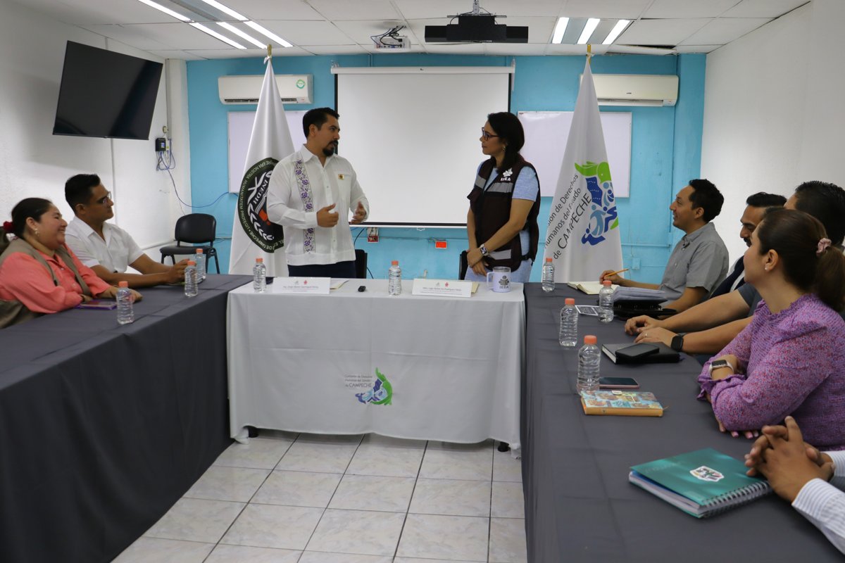 IEEA FIRMA CONVENIO CON CODHECAM POR EL DERECHO A LA EDUCACIÓN Y ALFABETIZACIÓN
