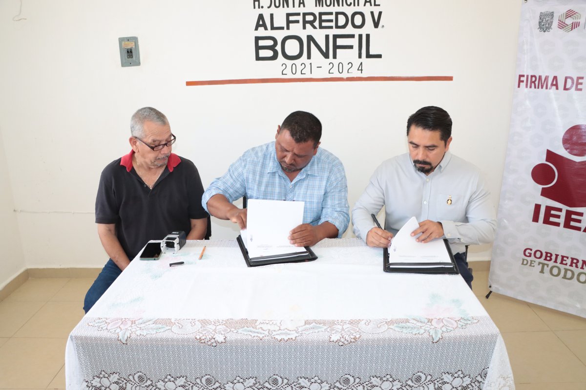 FIRMA DE CONVENIO DE COLABORACIÓN ENTRE EL INSTITUTO DE LA EDUCACIÓN PARA LOS ADULTOS DEL ESTADO DE CAMPECHE Y LA H. JUNTA MUNICIPAL DE ALFREDO V. BONFIL