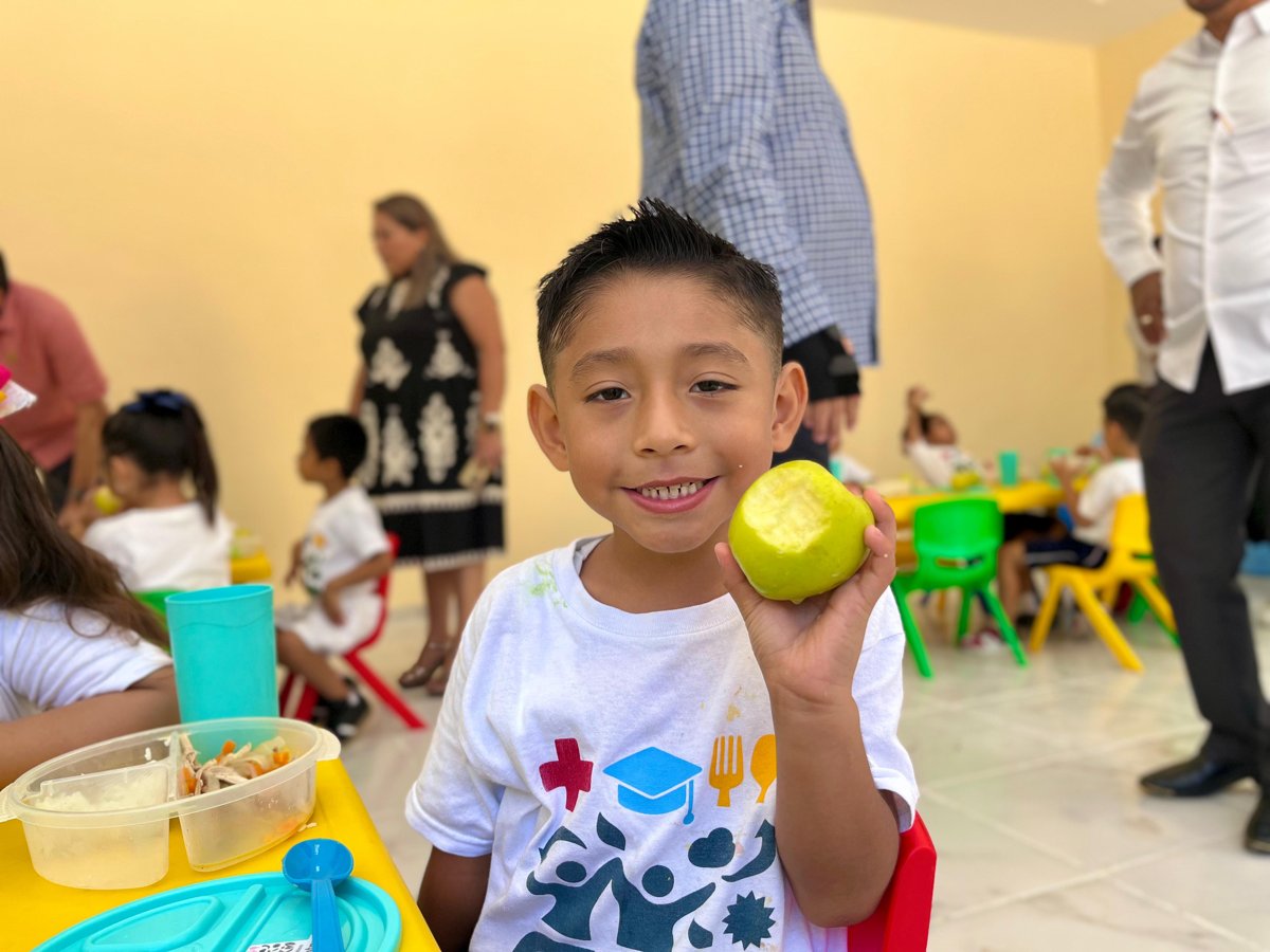 CONSTRUYE FUNDACIÓN GK, COMEDOR EN EL GK FOUNDATION BILINGUAL KINDERGARTEN “EL HUERTO DE LA ILUSIÓN”