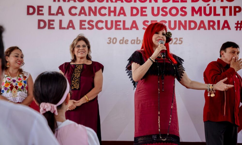 CONTINÚAN LAS MEJORAS A LA INFRAESTRUCTURA EDUCATIVA; LA GOBERNADORA, LAYDA SANSORES, INAUGURÓ EL DOMO DE LA CANCHA DE LA SECUNDARIA TÉCNICA 27